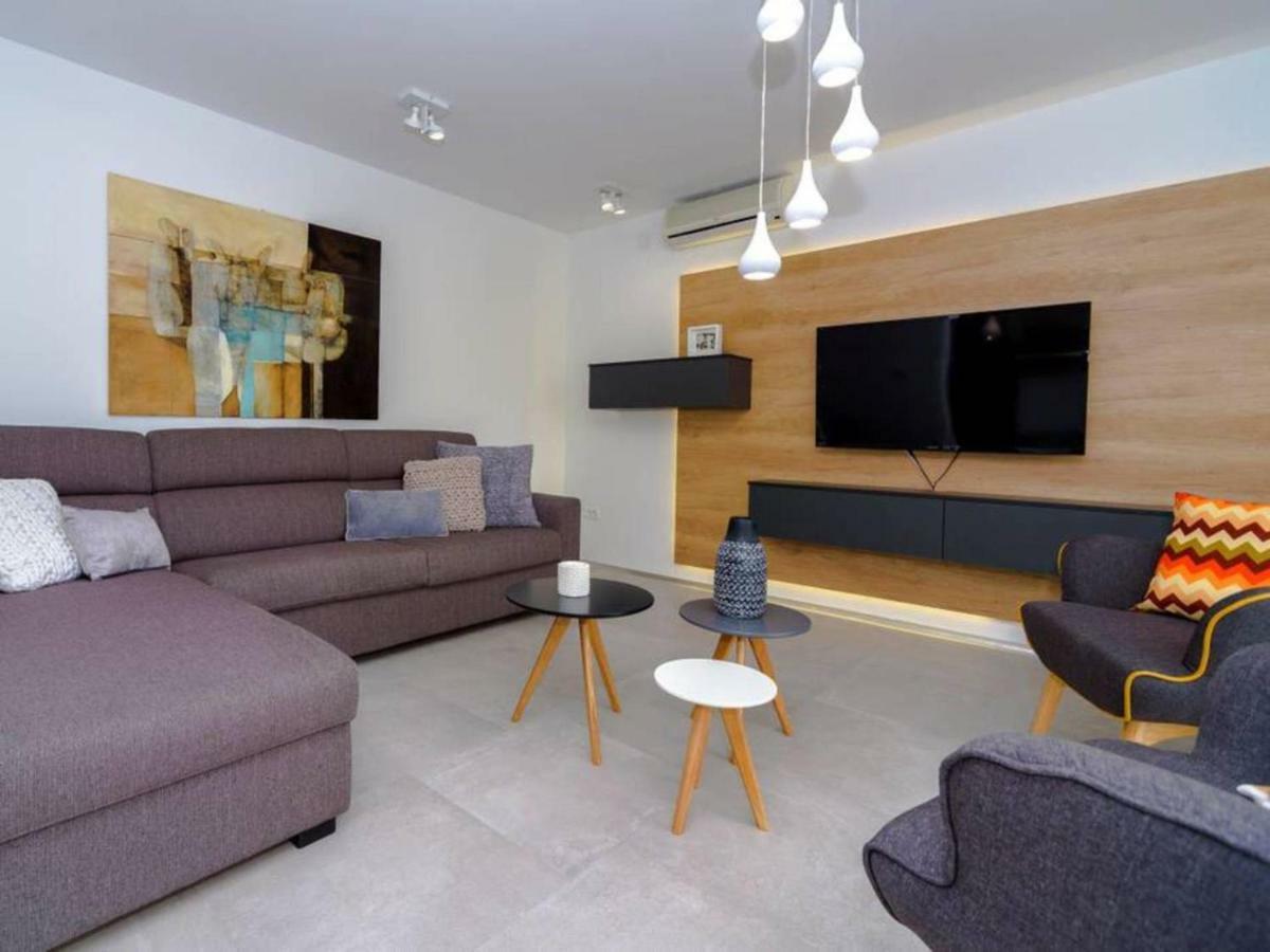 Apartments Villa Castello Kaštela Kültér fotó
